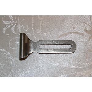 Vintage Singer Treadle or Featherweight Sewing Machine Seam Cloth Guide #25527